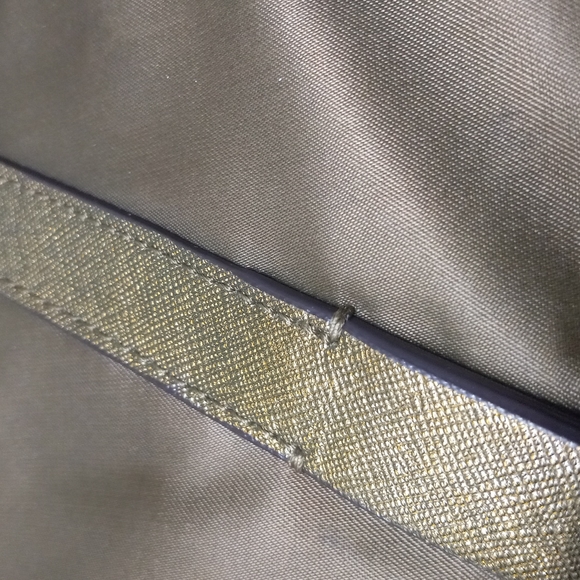 Henri Bendel Jetsetter Bag - Picture 16 of 17